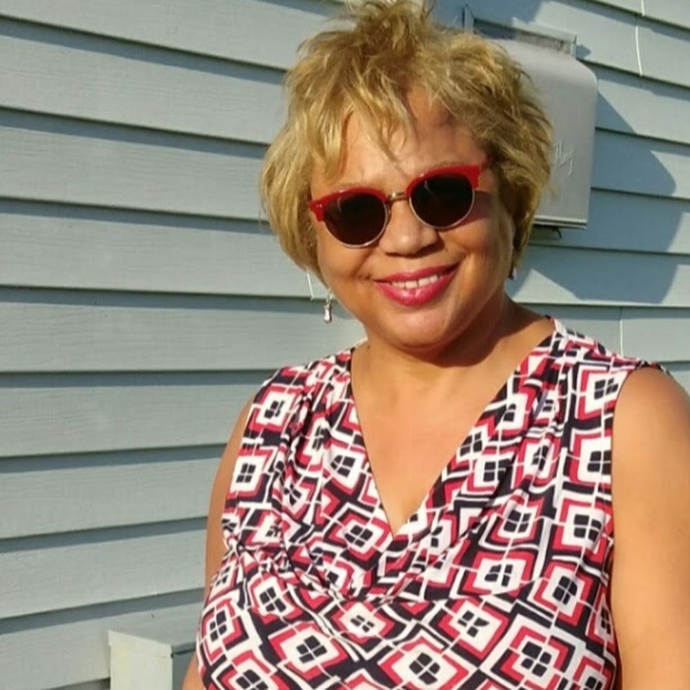 Meet your Posher, Betsyann